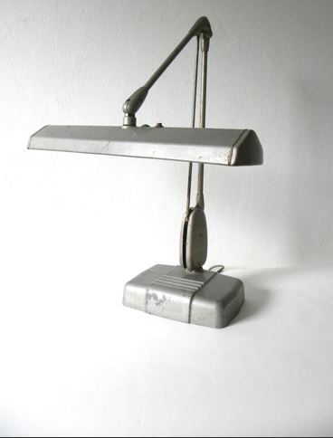Dazor Articulated Desk Lamp – The Great Apple