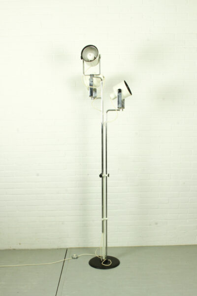 Rare Adjustable Floor Lamp by Pio Luigi Brusasco & Giovanni Torretta for Luci Illuminazione, Italy, 1970. - Image 2