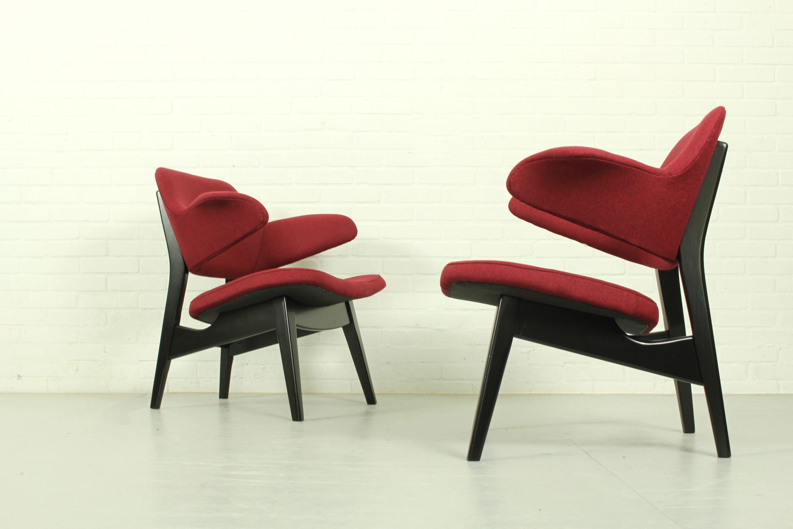 Pair of Lounge Armchairs by Louis van Teeffelen for Wébé – Dutch Mid-Century Modern (1960s)