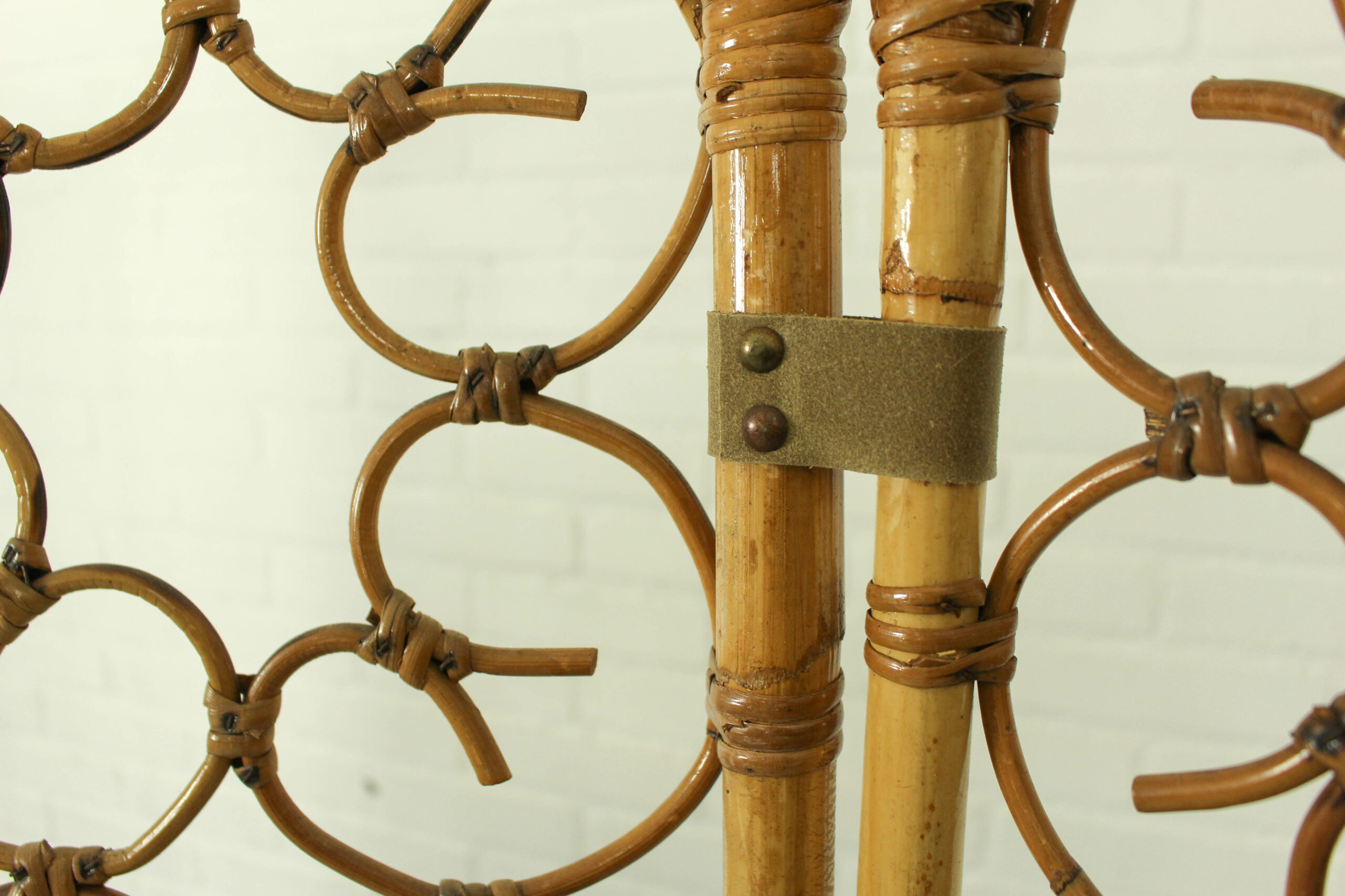 Vintage Rattan Room Divider – Ornate Folding Screen (1970s) - Image 6