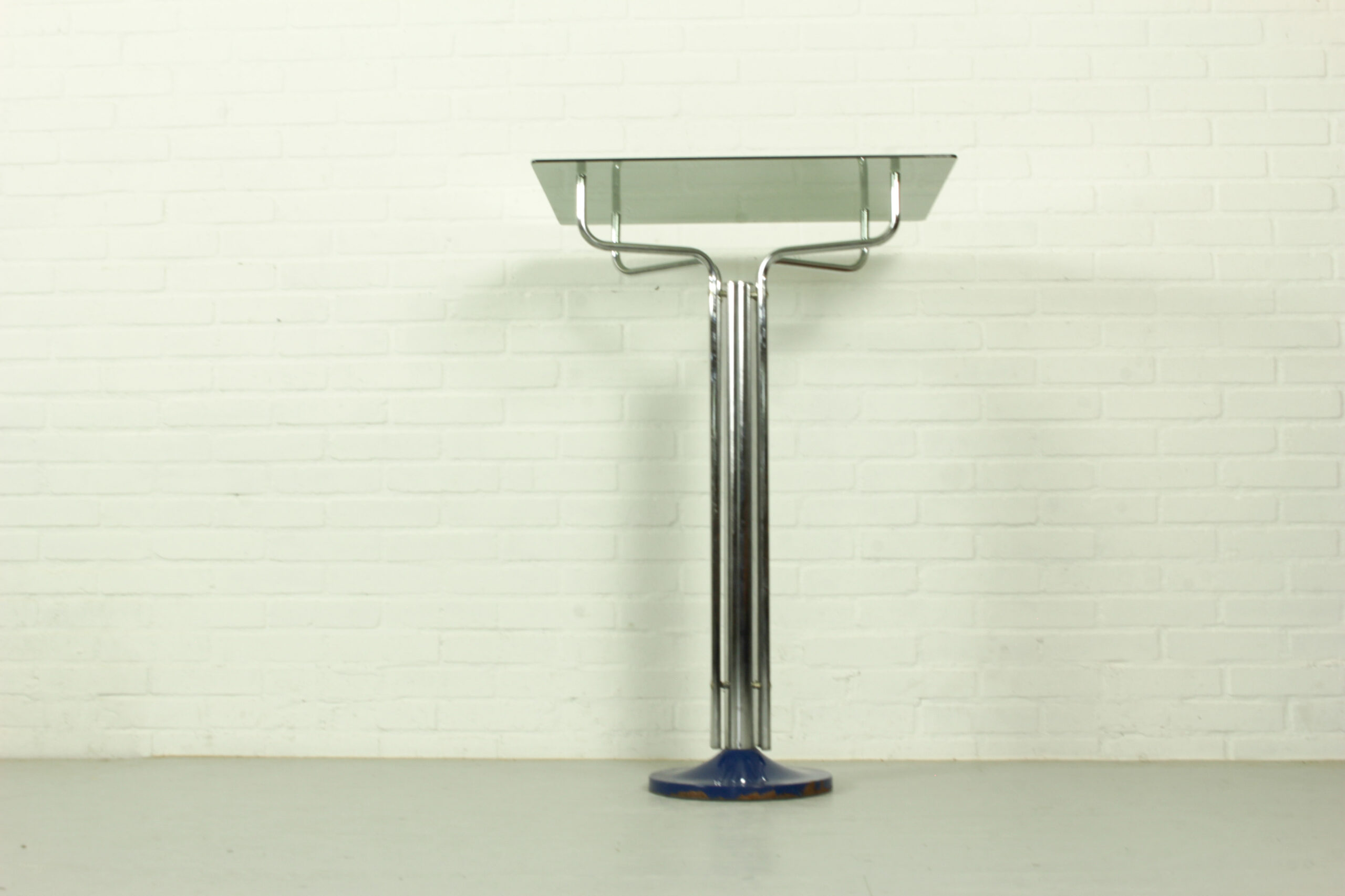 Vintage Chrome Plated Console Table with Glass Top – 1970s Modernist Design - Image 2