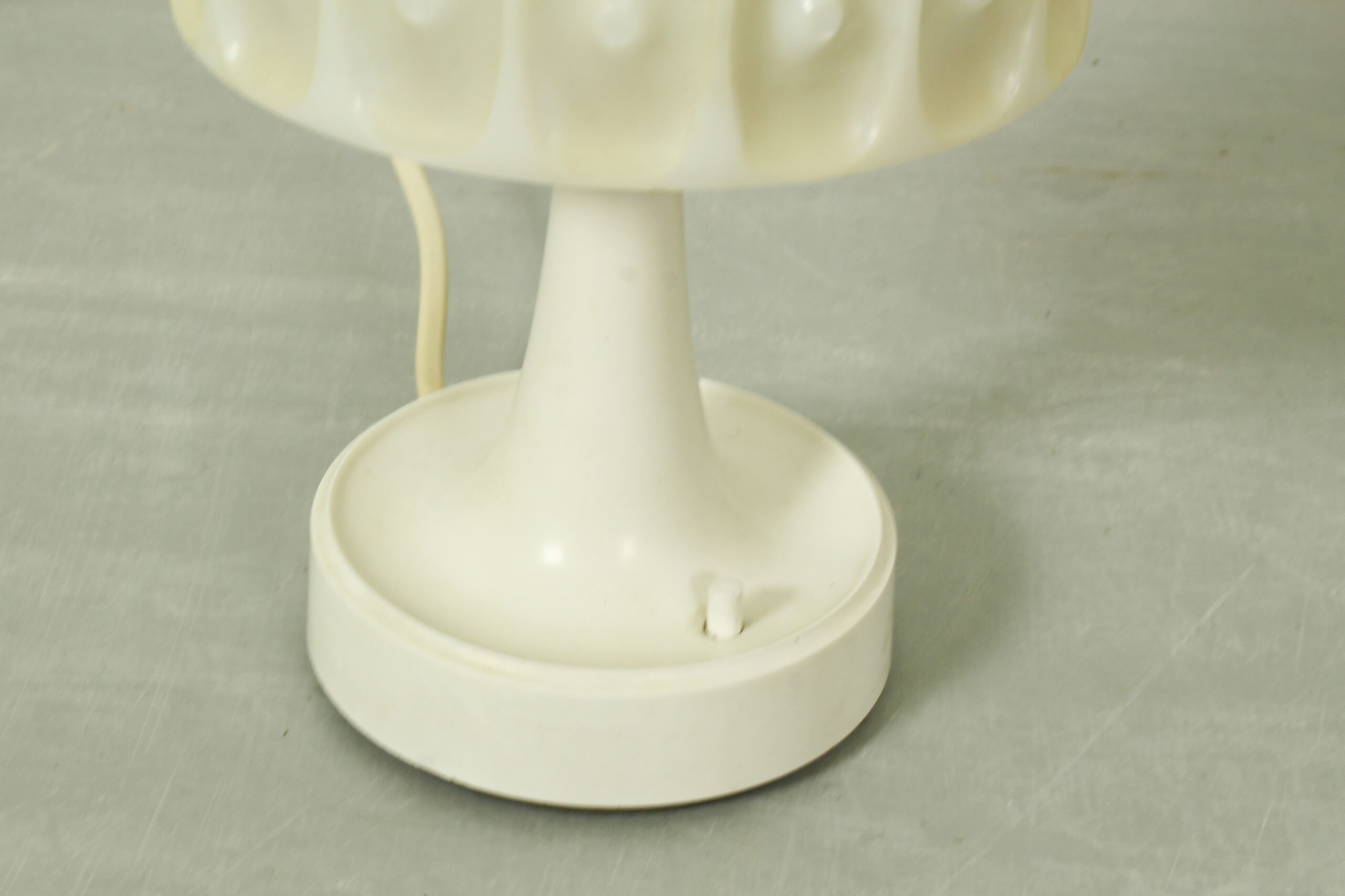 Elegant Mid-Century Modern Lamp Set, Erco 1970s - Image 8