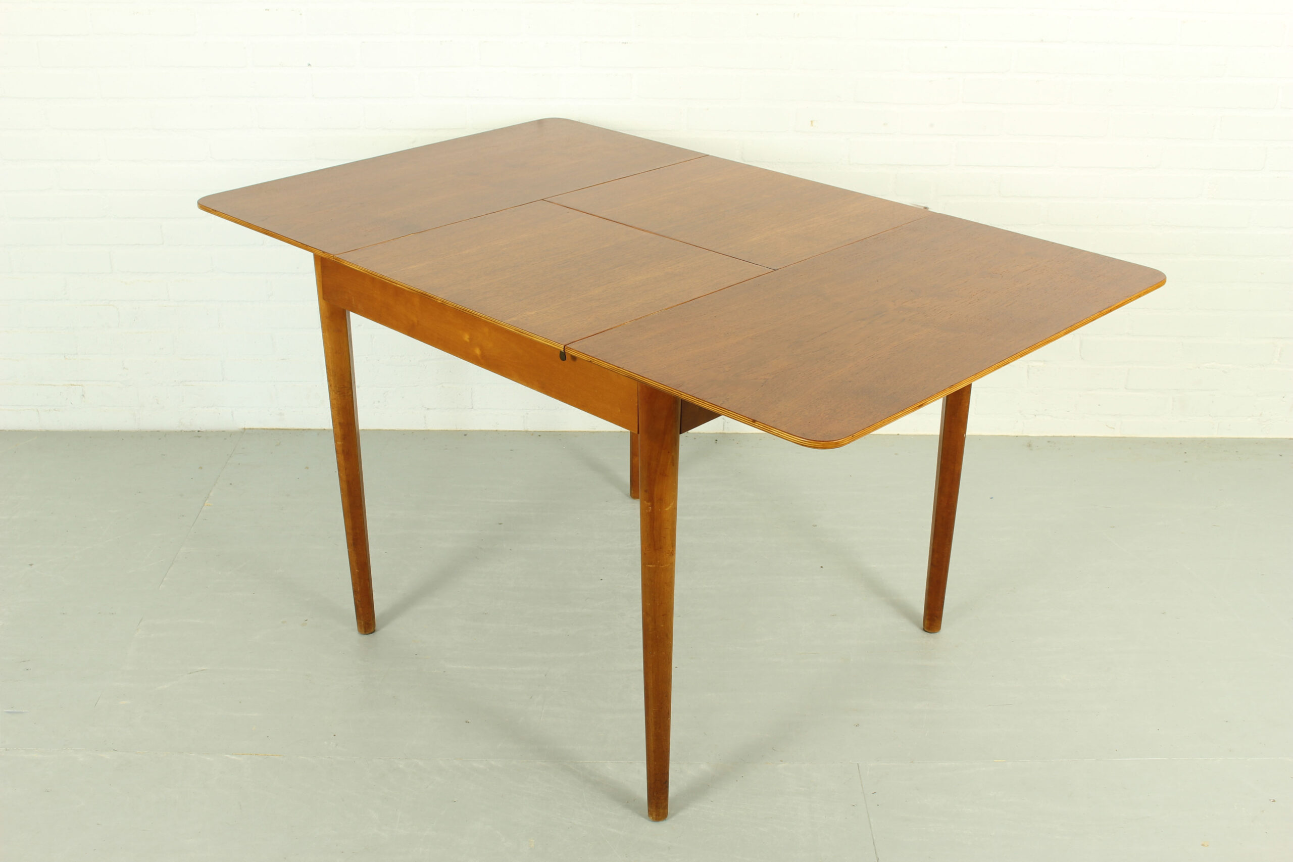 1958 Pastoe Drop-Leaf Table – Dutch Design Classic - Image 3
