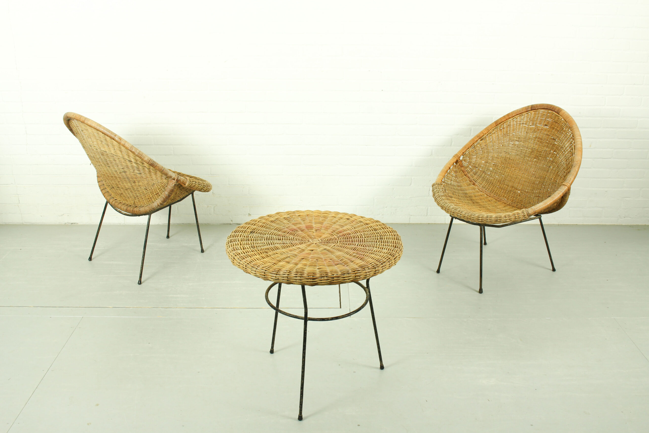 1950s Italian Rattan Basket Chairs & Matching Bistro Table Set - Image 13
