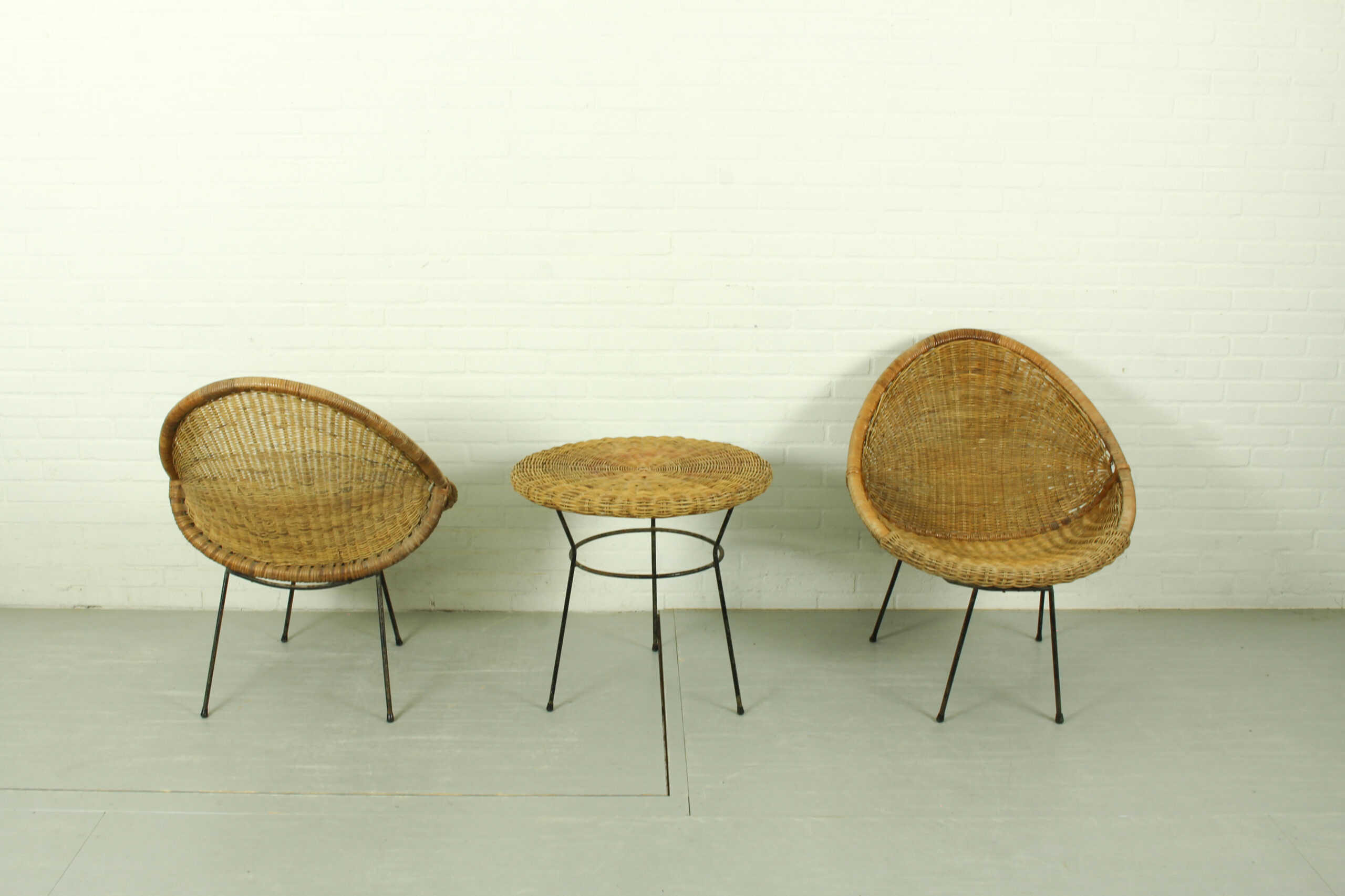 1950s Italian Rattan Basket Chairs & Matching Bistro Table Set - Image 11