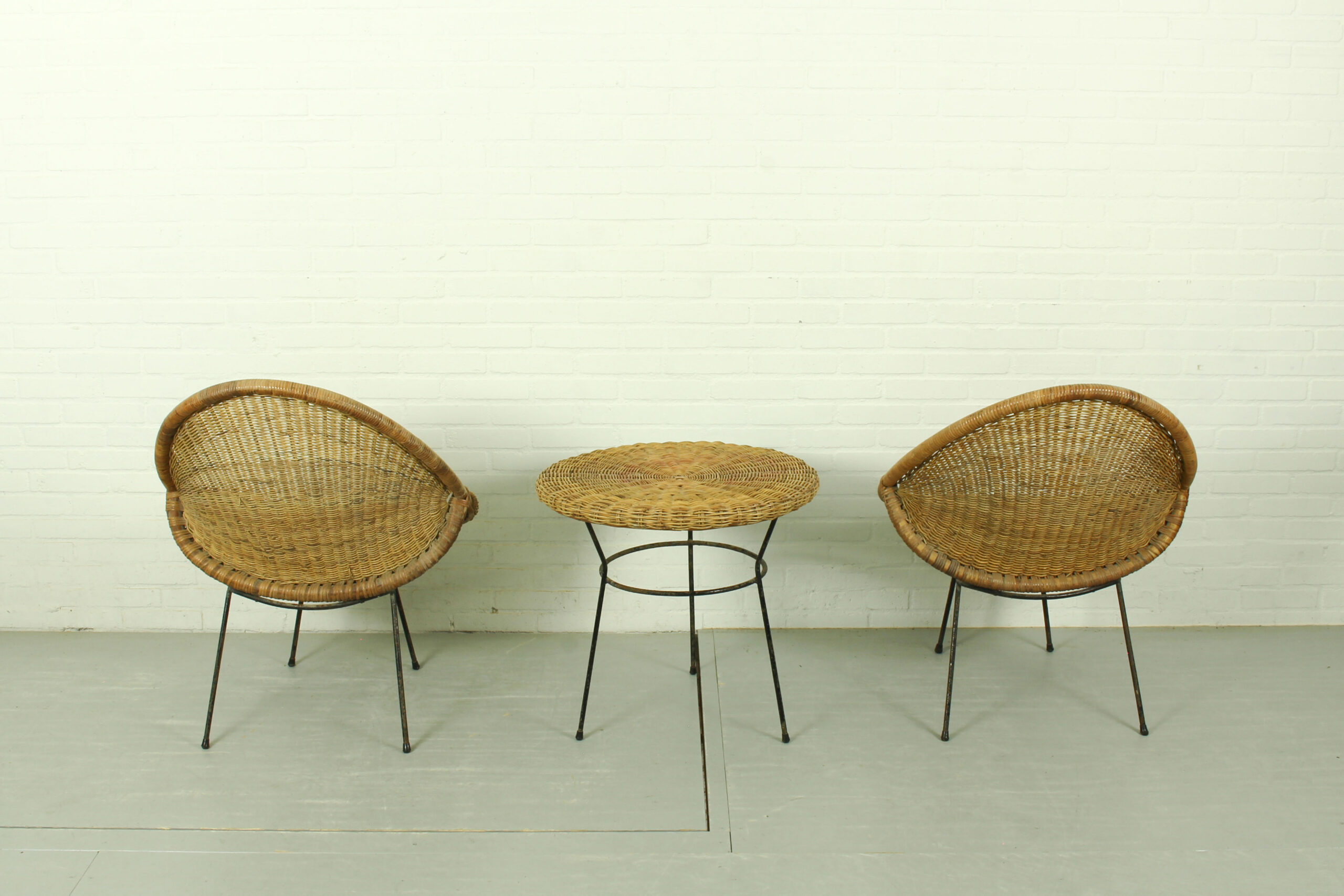 1950s Italian Rattan Basket Chairs & Matching Bistro Table Set - Image 10