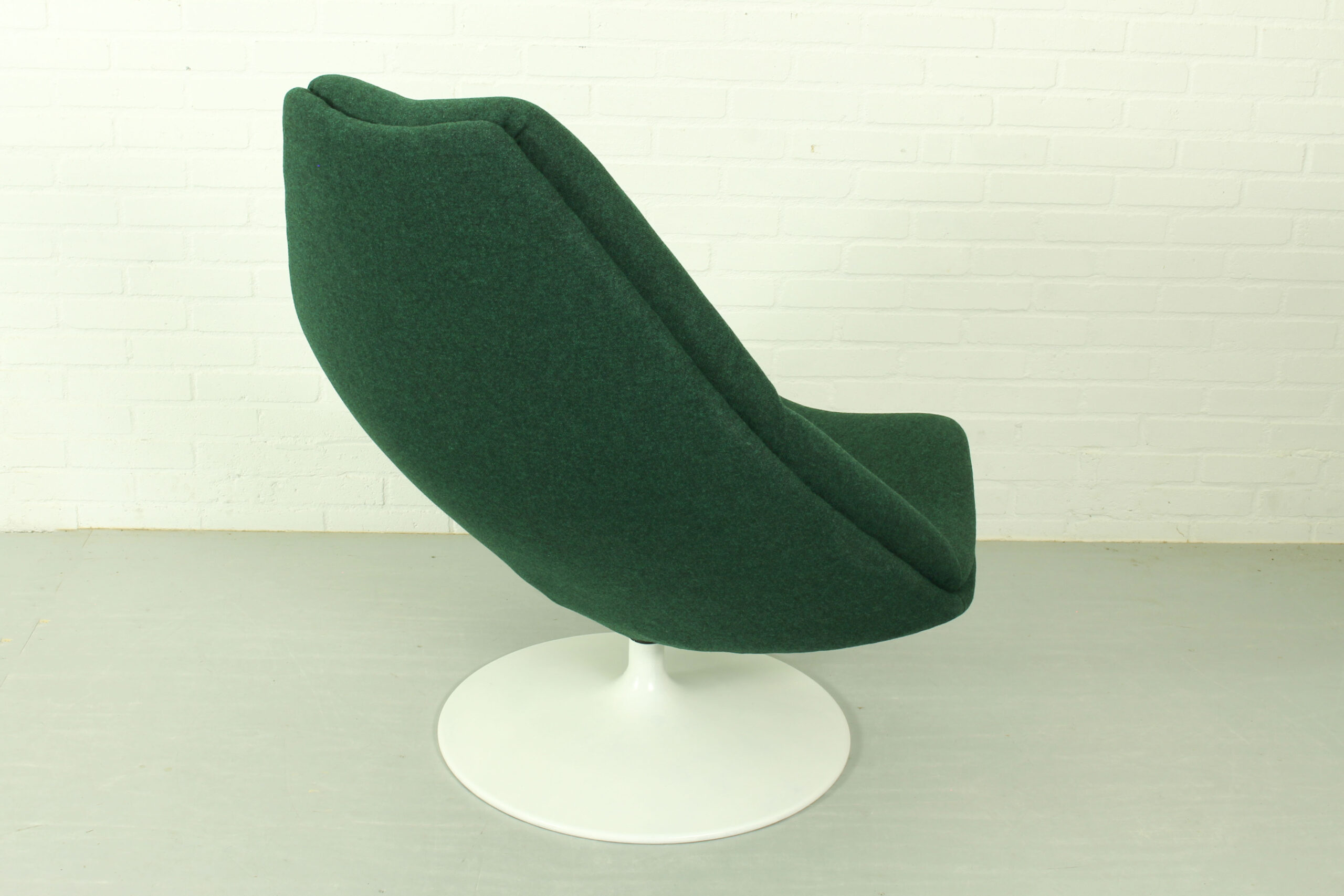 Artifort F510 Lounge Chair by Geoffrey Harcourt - Image 13