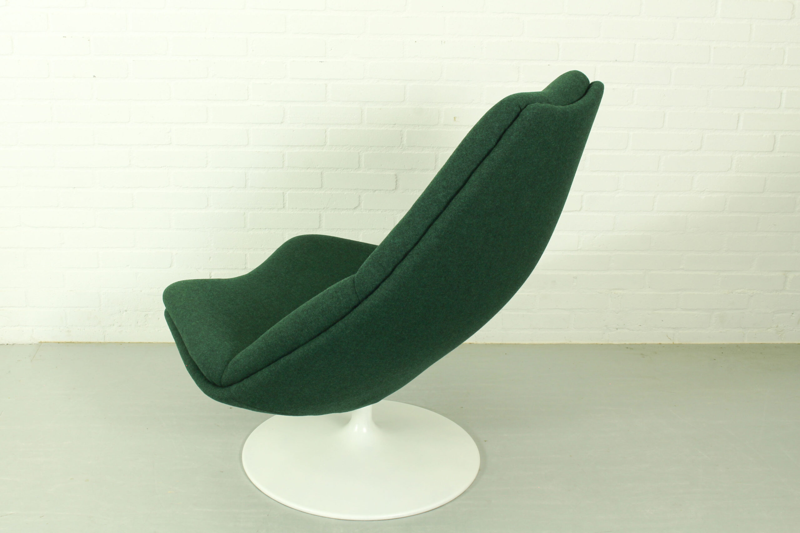 Artifort F510 Lounge Chair by Geoffrey Harcourt - Image 9