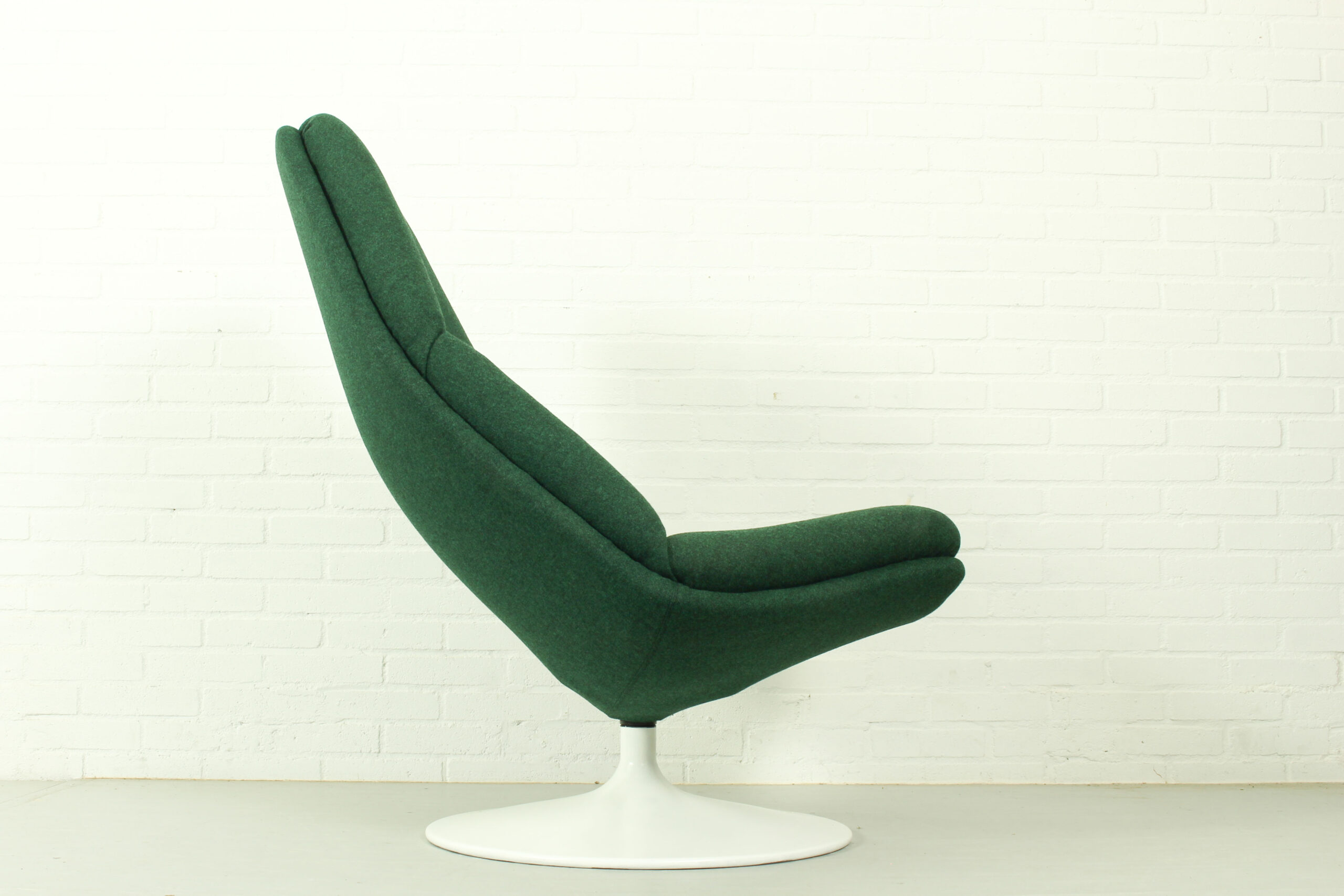 Artifort F510 Lounge Chair by Geoffrey Harcourt - Image 12